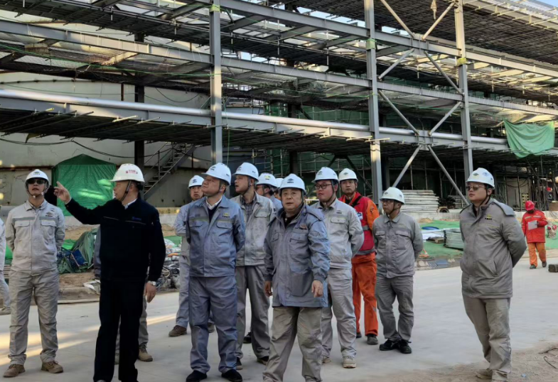 周鴻到中煤榆林項(xiàng)目督導(dǎo)“大干四季度”會戰(zhàn)工作